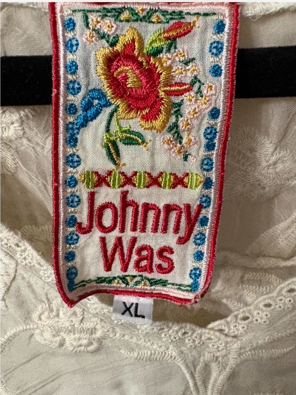 Johnny Was Cream Floral Embroidered V-Neck Tunic - Picture 3 of 3